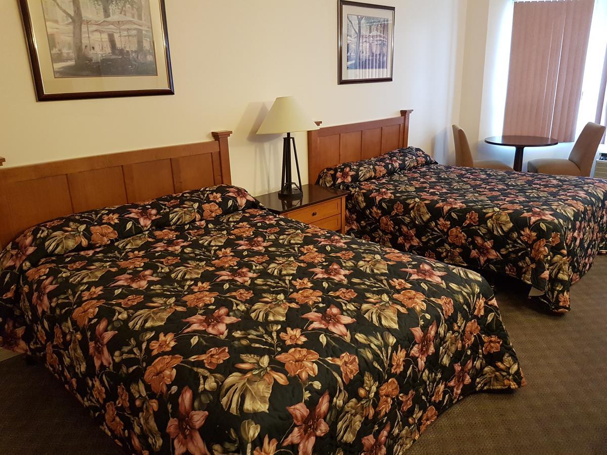 Lakeview Resort Motel Васага-Бич Экстерьер фото